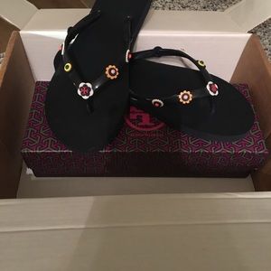 New in box Tory Burch flip flops